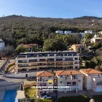 Schindler Luxury Penthouse - Sea View Terrace, Pool & Private Parking Apartament