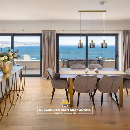 Apartamento Schindler Luxury Penthouse - Spacious Luxury Penthouse In With Sea View, Pool & Private Garage Opatija