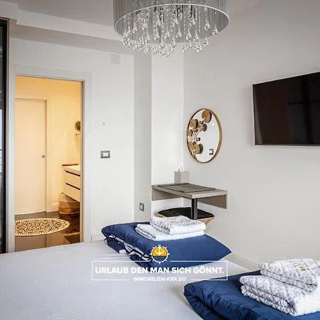 Schindler Luxury Penthouse - Spacious Luxury Penthouse In With Sea View, Pool & Private Garage Apartamento Opatija