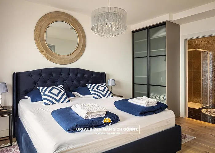 Schindler Luxury Penthouse - Sea View Terrace, Pool & Private Parking アパート オパティヤ