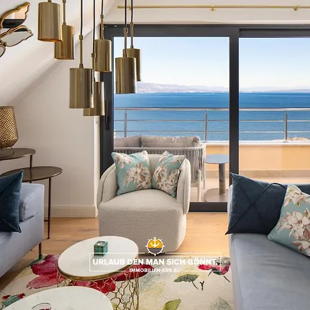 Schindler Luxury Penthouse - Sea View Terrace, Pool & Private Parking * Opatija