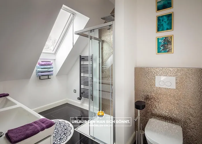 Schindler Luxury Penthouse - Sea View Terrace, Pool & Private Parking * Opatija